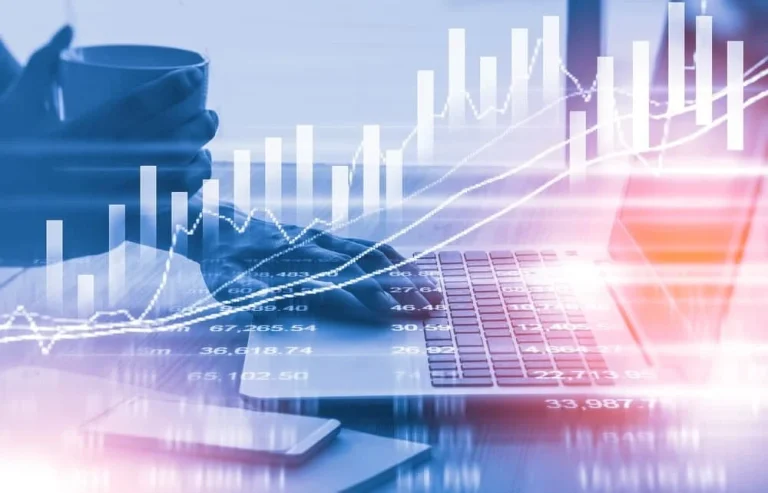 اهمیت حسابدار در عملکرد تجاری شرکت ها