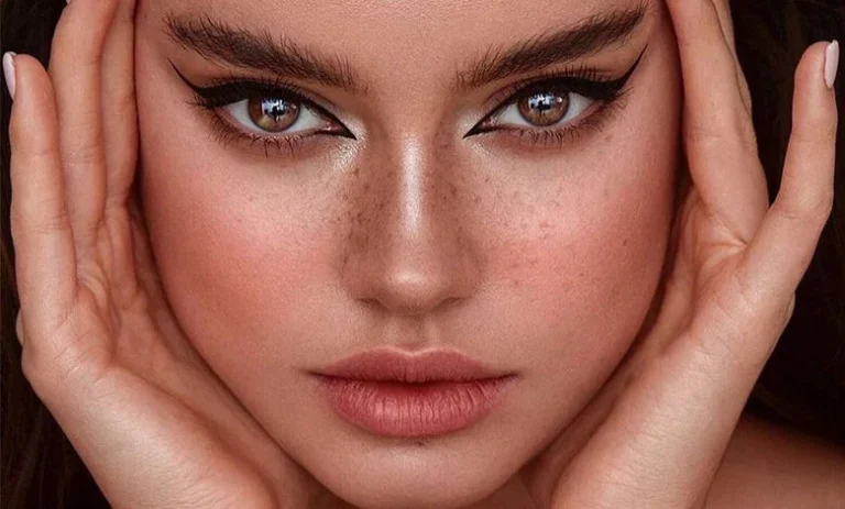 چطور می توان با آرایش صورت بزرگتر و زیباتر داشت؟